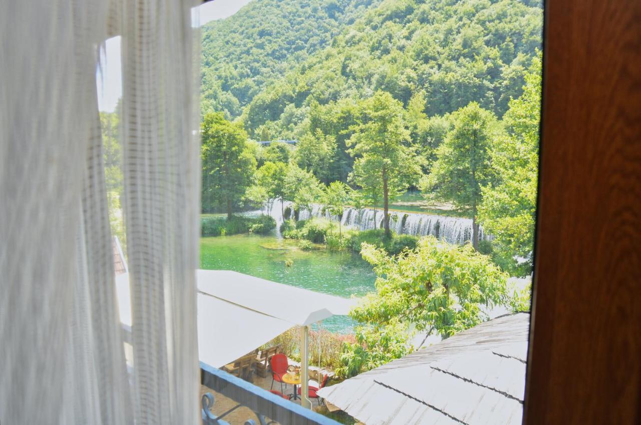 Konoba Slapovi Motel Jajce Ngoại thất bức ảnh