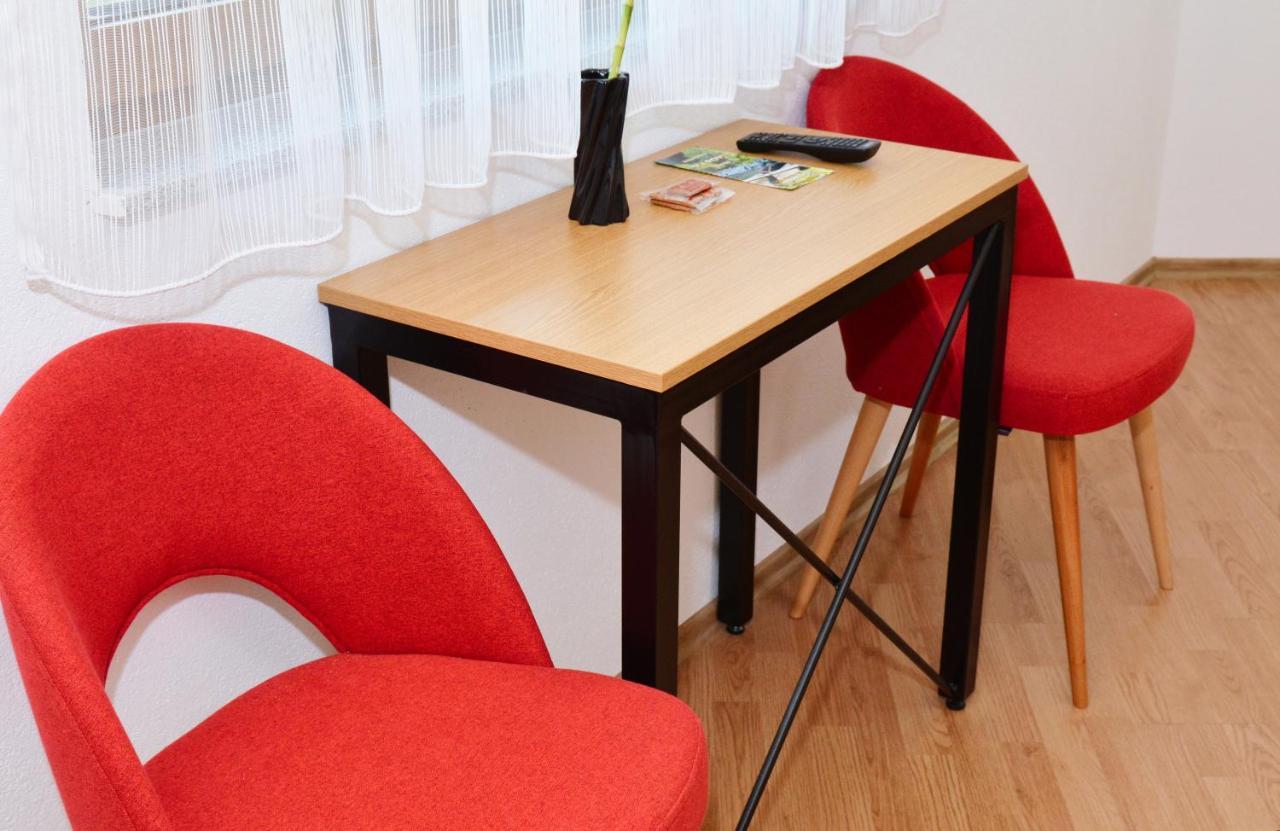 Konoba Slapovi Motel Jajce Ngoại thất bức ảnh
