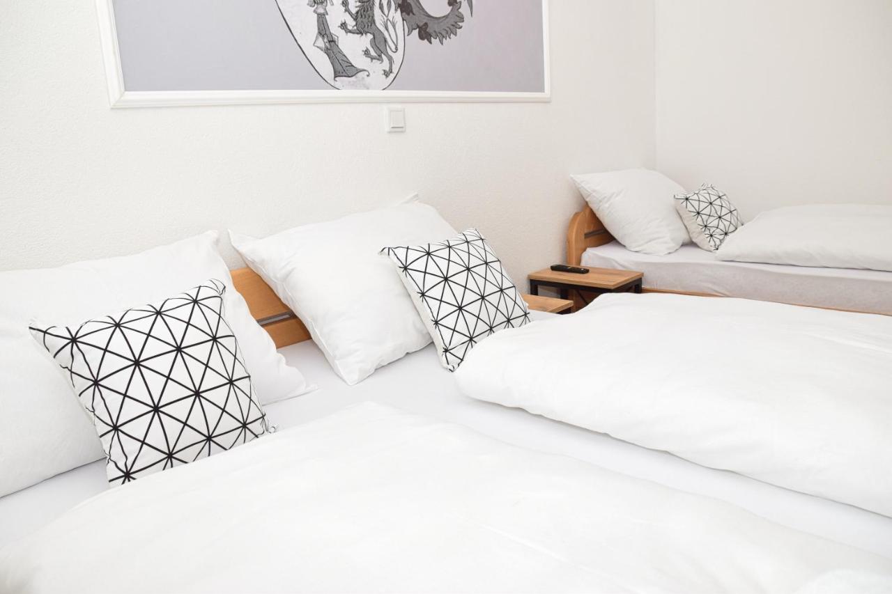 Konoba Slapovi Motel Jajce Ngoại thất bức ảnh