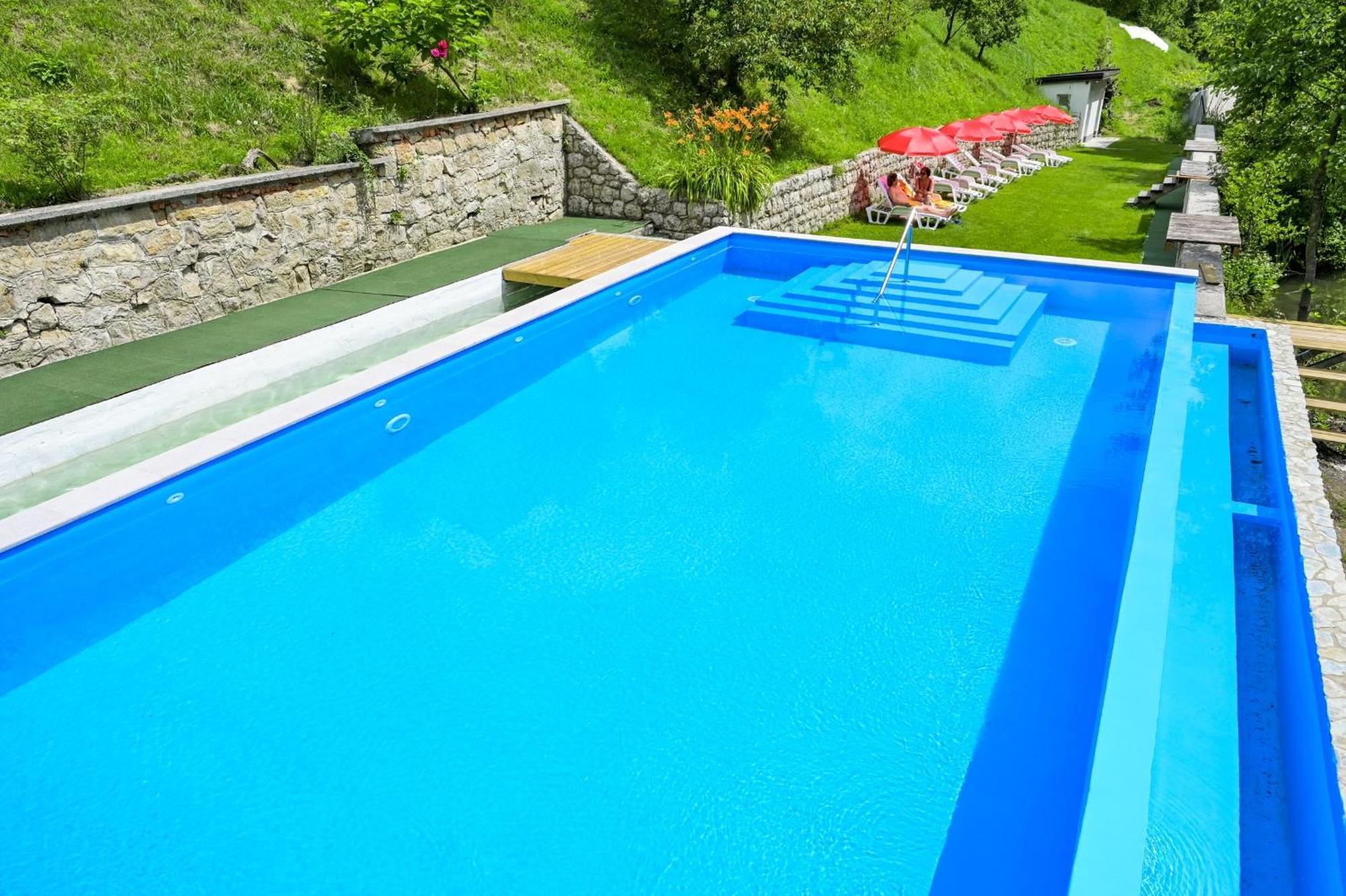 Konoba Slapovi Motel Jajce Ngoại thất bức ảnh